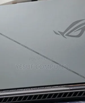New Laptop Asus ROG Strix G15 16GB Intel Core I9 SSD 1T