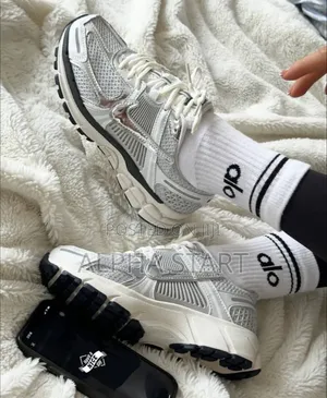 #Nike Vomero Metalic Silver for You