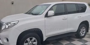 Toyota Land Cruiser Prado 2018 White