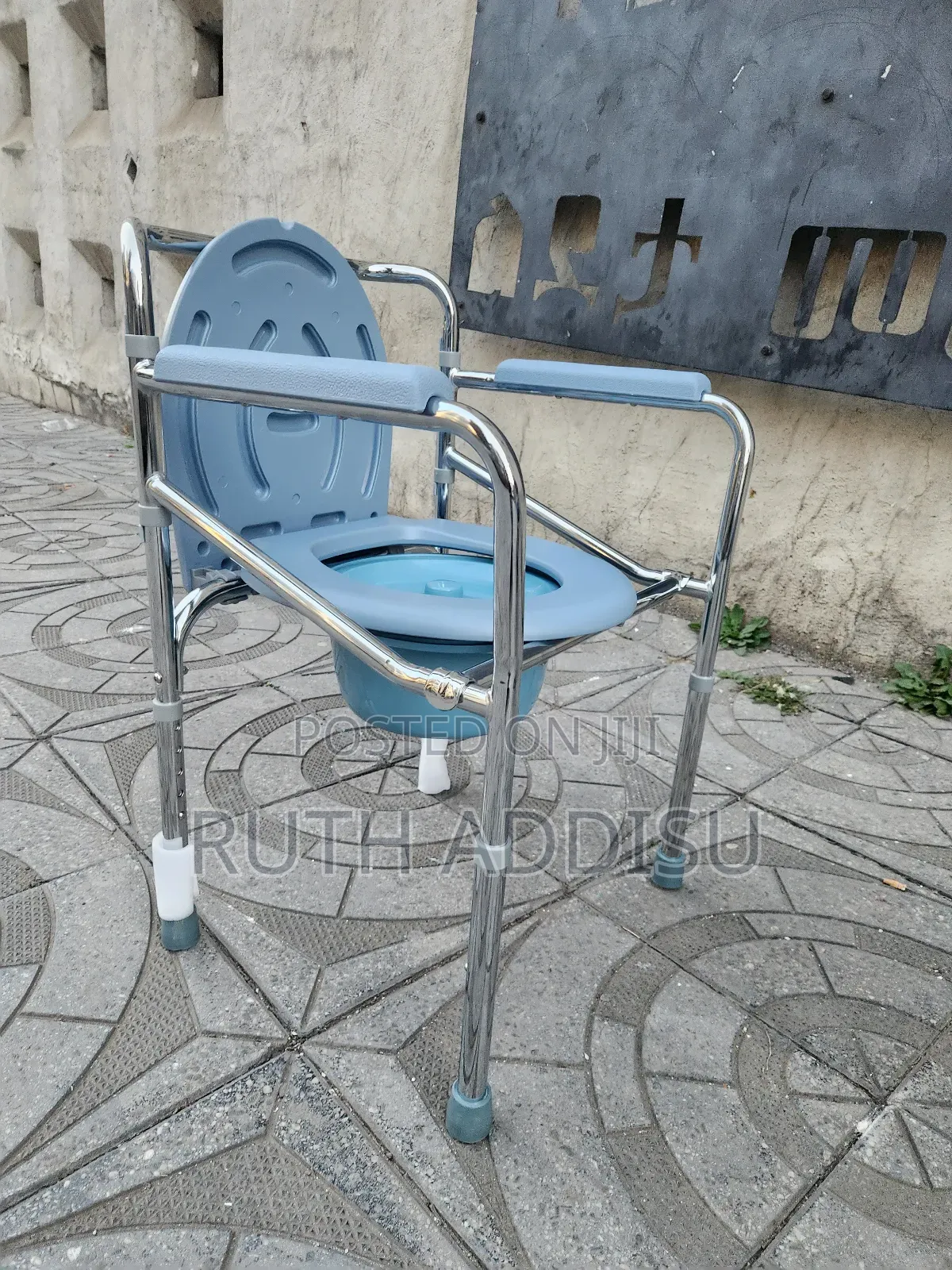 Commode Chair延誤brand New Toilet Chair九月brand New Commode Chair腔裏commod