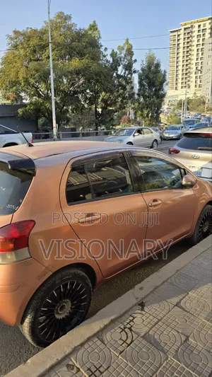 Toyota Yaris 2008 Orange