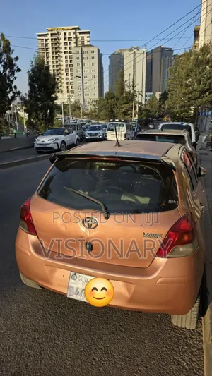 Toyota Yaris 2008 Orange