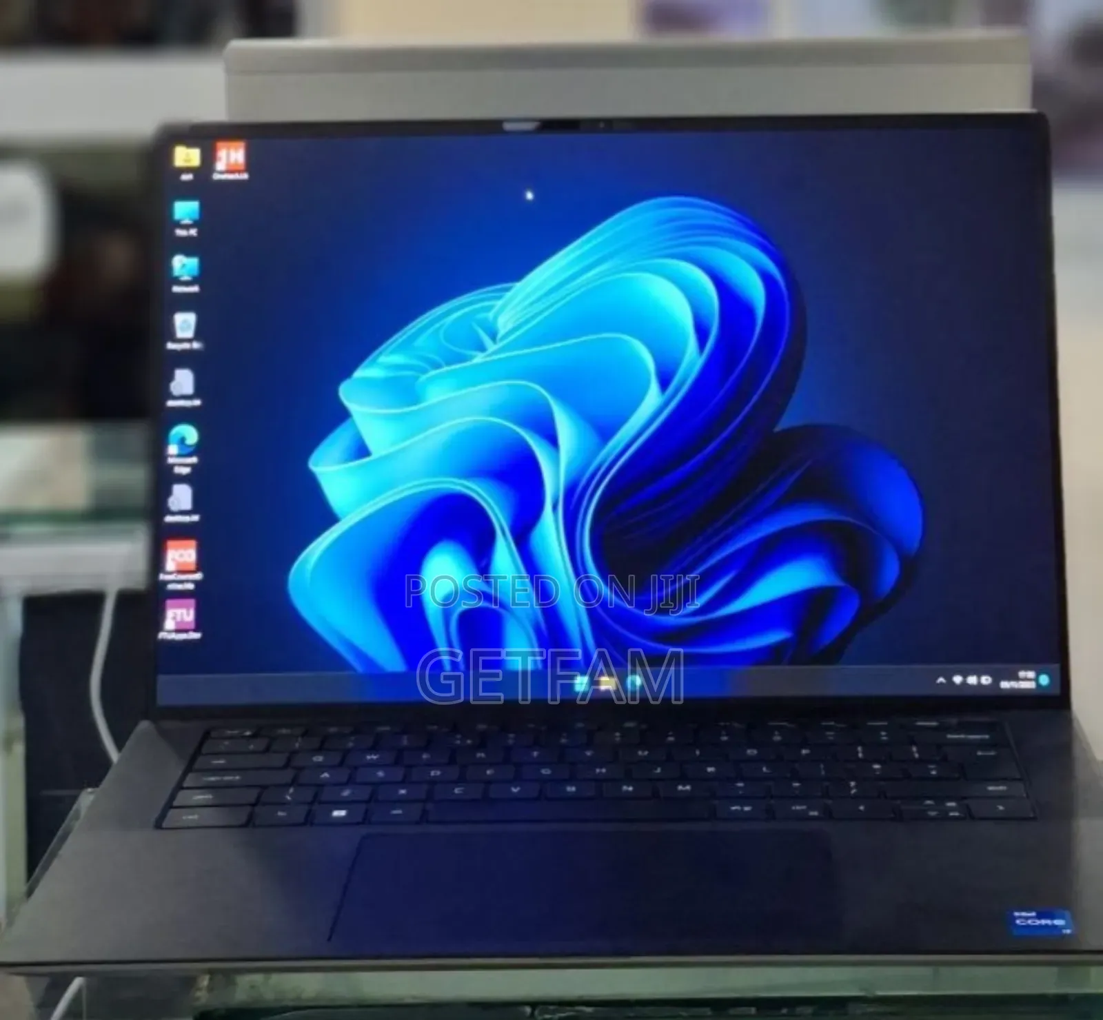 New Laptop Dell Precision 5570 16GB Intel Core I7 SSD 512GB