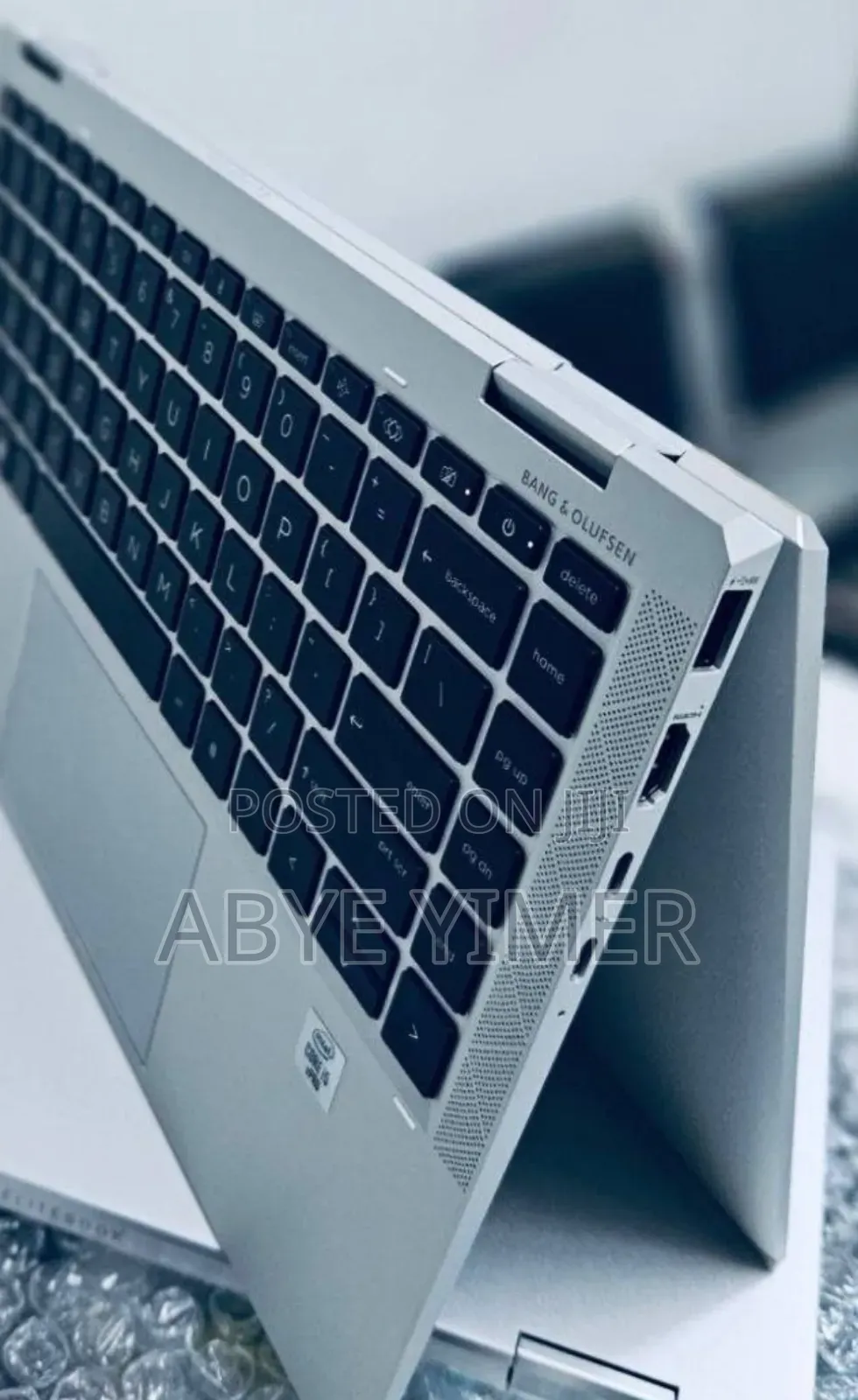 New Laptop HP EliteBook 1040 G8 16GB Intel Core I7 SSD 512GB