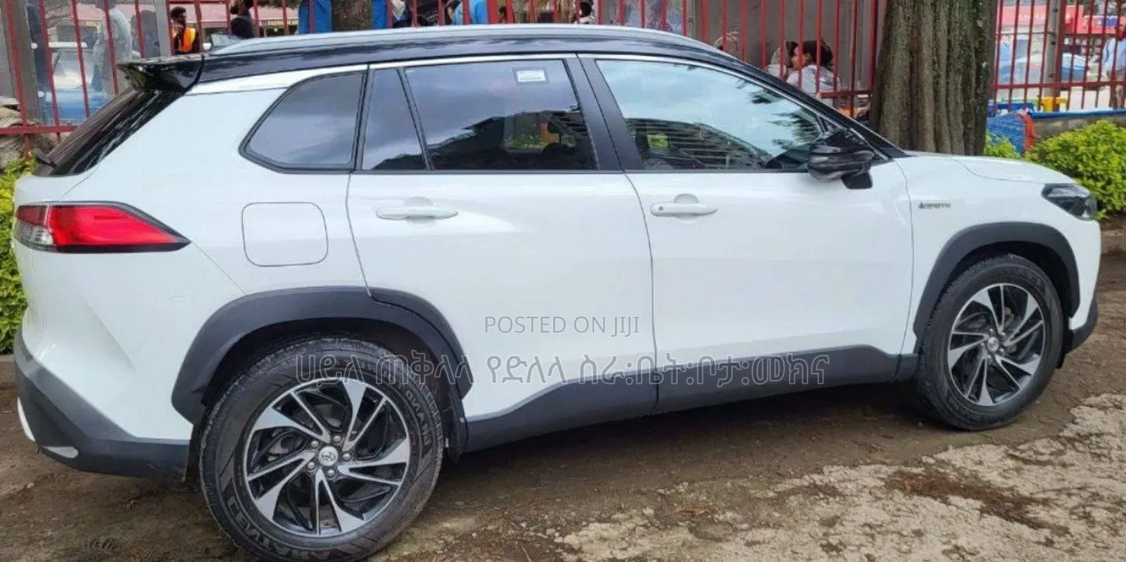 Toyota Corolla Cross Hybrid 2023 White