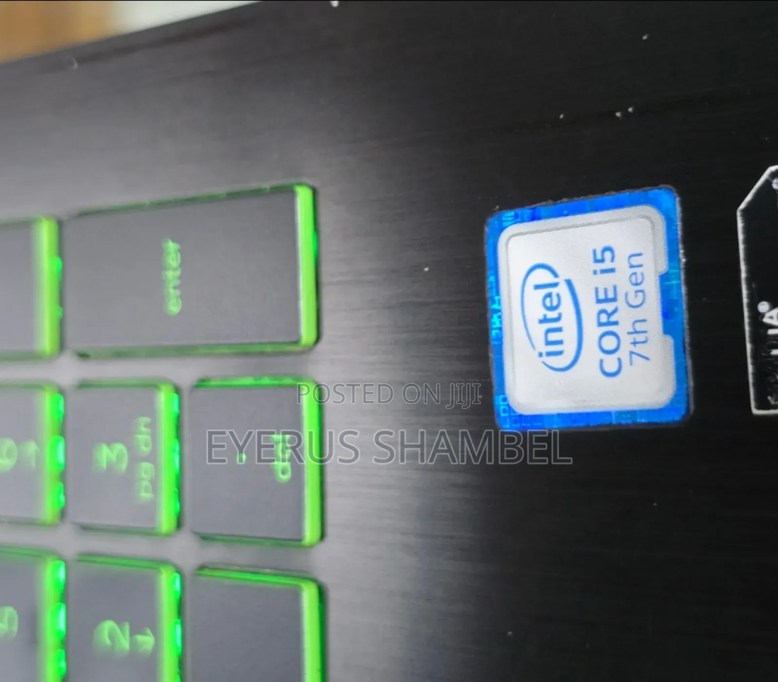 New Laptop HP Pavilion 10 8GB Intel Core I5 HDD 1T