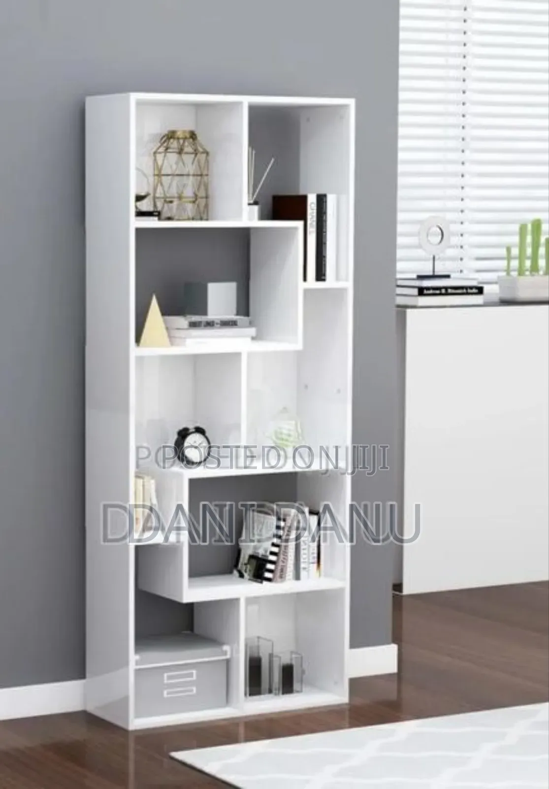 Smart Shelf