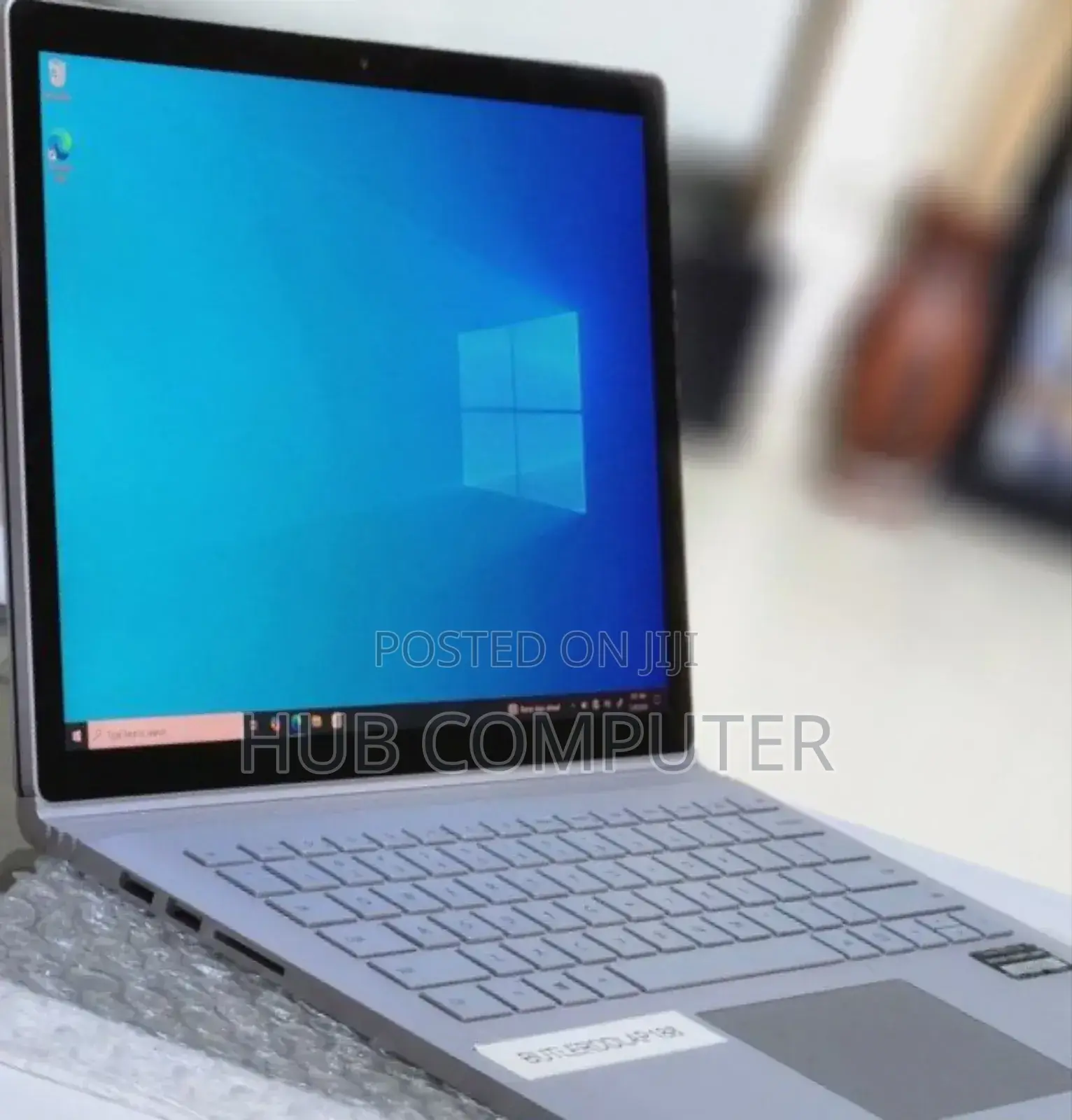 New Laptop Microsoft Surface Book 3 16GB Intel Core I7 SSD 256GB