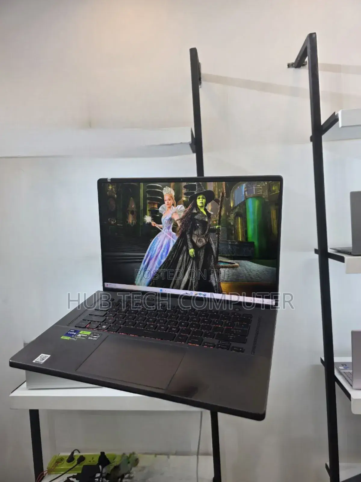 New Laptop Asus ROG Zephyrus G16 16GB Intel Core I9 SSD 1T