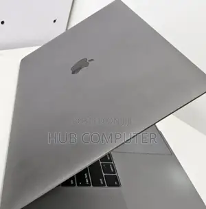 New Laptop Apple MacBook Pro 2019 16GB Intel Core I9 SSD 512GB