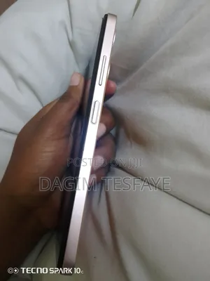 Infinix Hot 30i 128 GB Orange