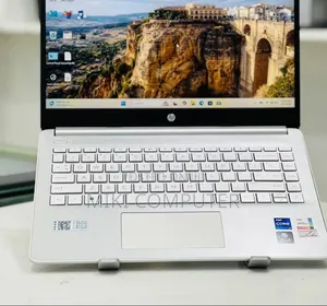 New Laptop HP Stream Notebook 16GB Intel Core I5 SSD 512GB