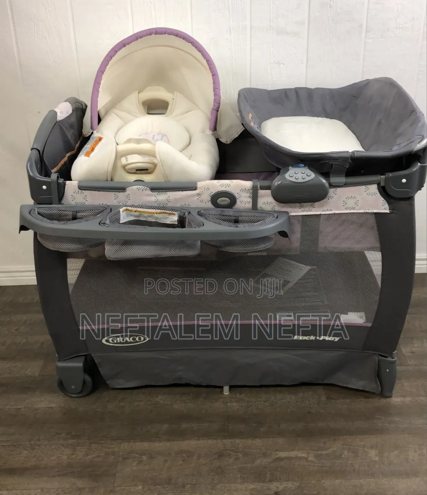 Graco/Evenflo 3-in-1 Premium Baby Bad