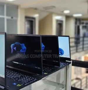 New Laptop HP Victus 16 16GB Intel Core I7 SSD 512GB