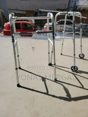Photo - Aluminum Folding Walker歐~Walker Gives Recovering Patients//Walker