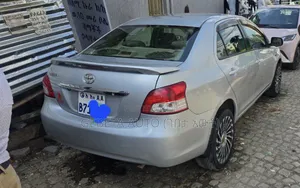 Toyota Yaris 2008