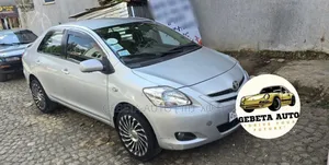 Toyota Yaris 2008