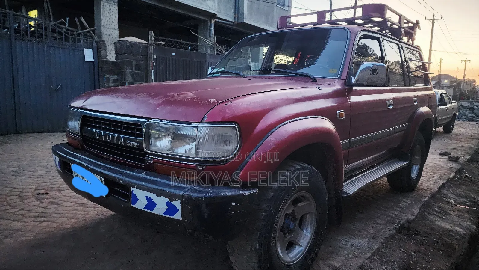 Toyota Land Cruiser 1992 Red