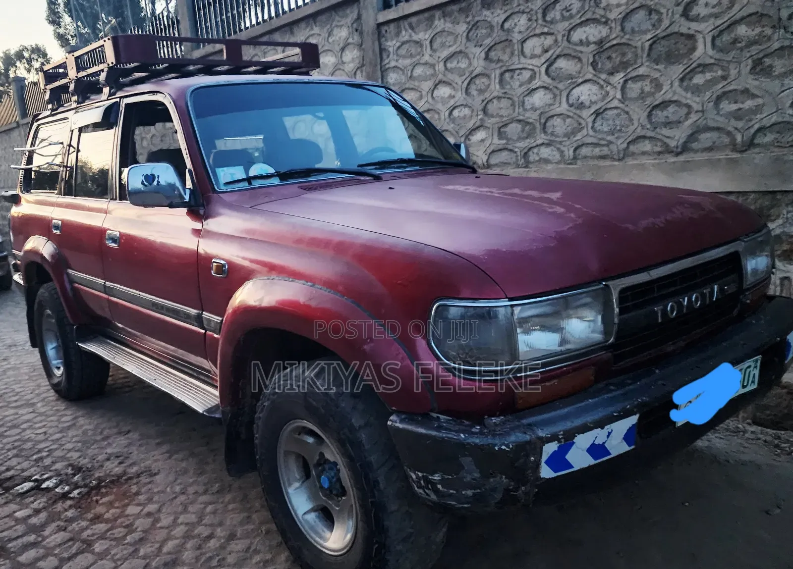 Toyota Land Cruiser 1992 Red