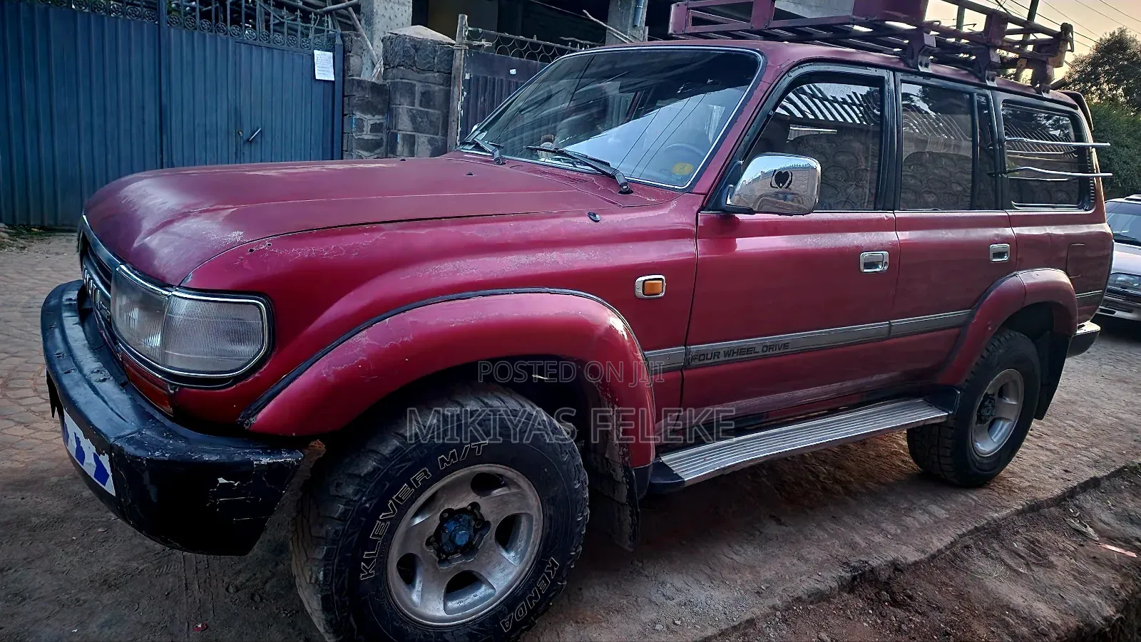 Toyota Land Cruiser 1992 Red