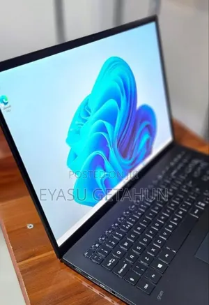 New Laptop LG Gram 15.6 16GB Intel Core I7 SSD 1T