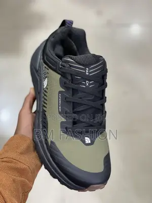 North Face Men's Vectiv Fastpack Futurelight Hiking Shoes