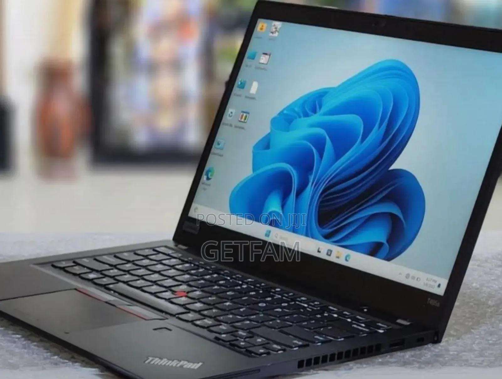 New Laptop Lenovo Thinkpad T14s Gen 2 16GB Intel Core I7 SSD 512GB