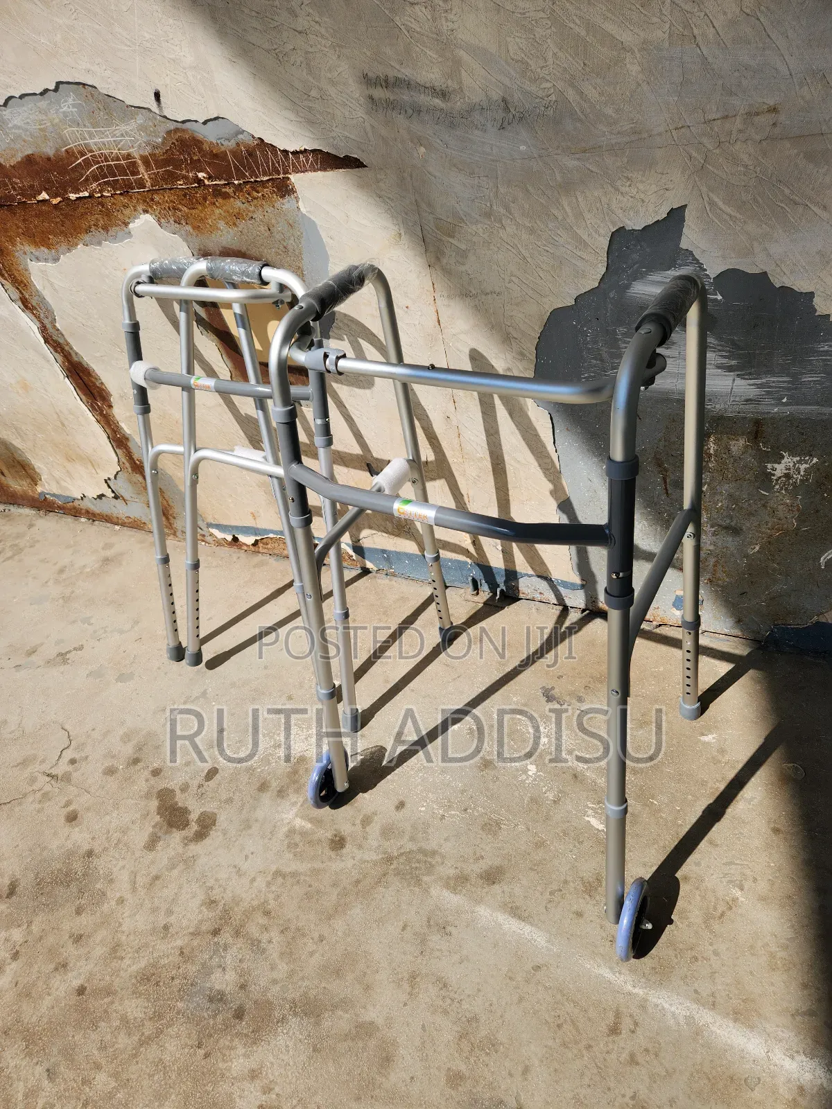 Medical Walker鳵了brand New Foldable Heavy Duty Walker胺你walker者的walker