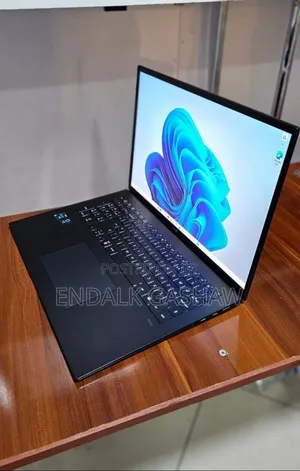 Photo - New Laptop LG Gram 14 16GB Intel Core I7 SSD 1T