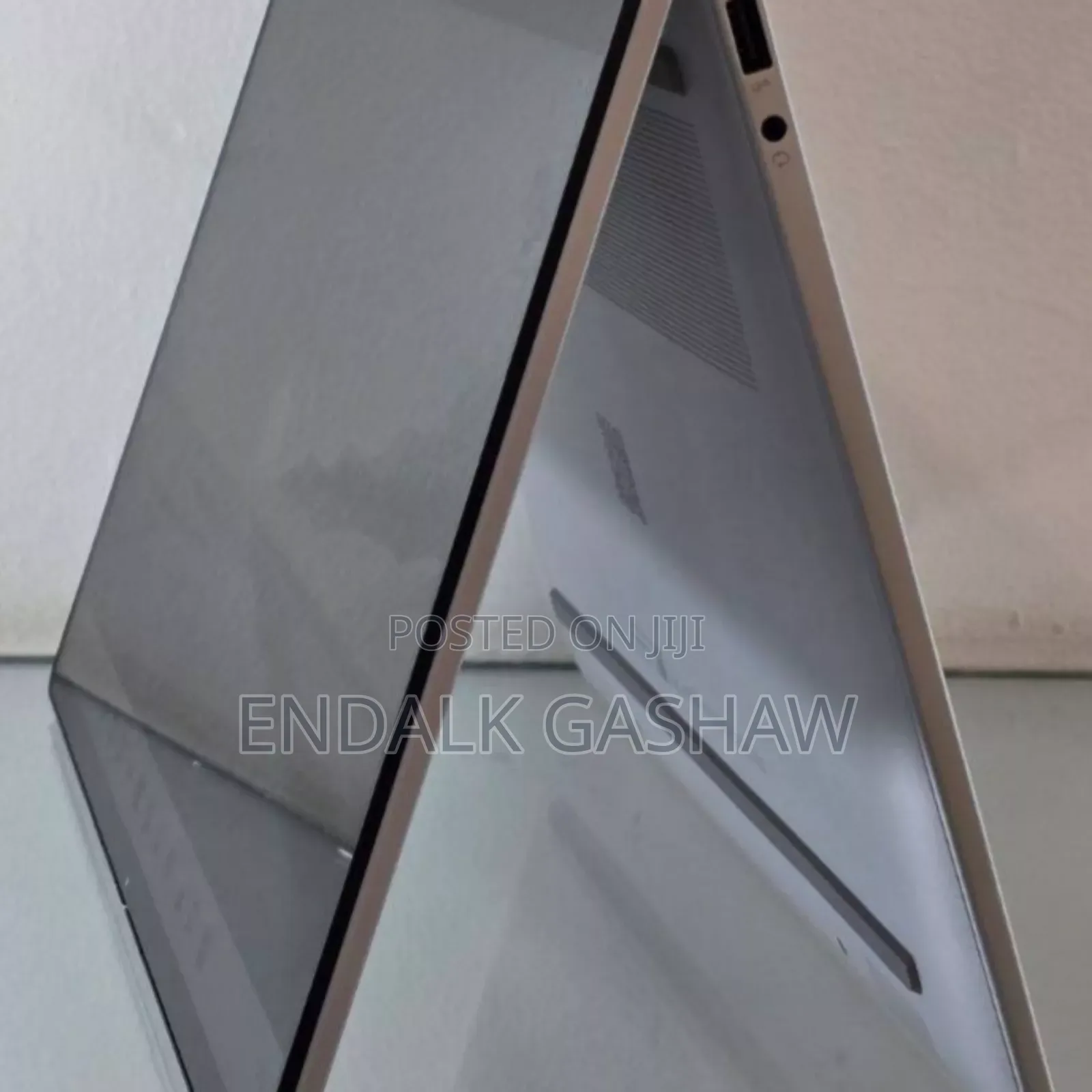 New Laptop HP OmniBook X Flip 14" 16GB Intel Core 7 SSD 512GB