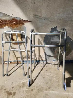 Photo - Foldable Medical Walker段子brand New Walking Aid者別walker Almunium Walker