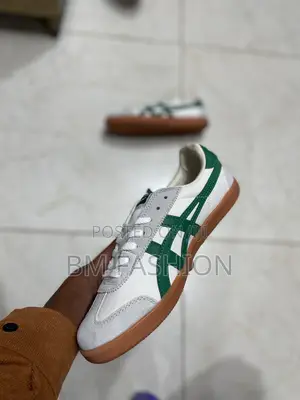 Onitsuka Tiger Tokuten Sneaker in a White, Green, and Gum Colorway