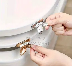Photo - Toilet Lid Lifter Multi-Function Hook, Keep Your Hands Clean - Lid Lif