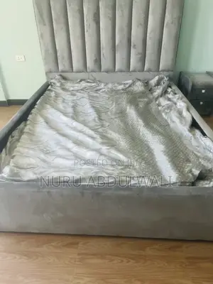 Bed 150cm Brand New