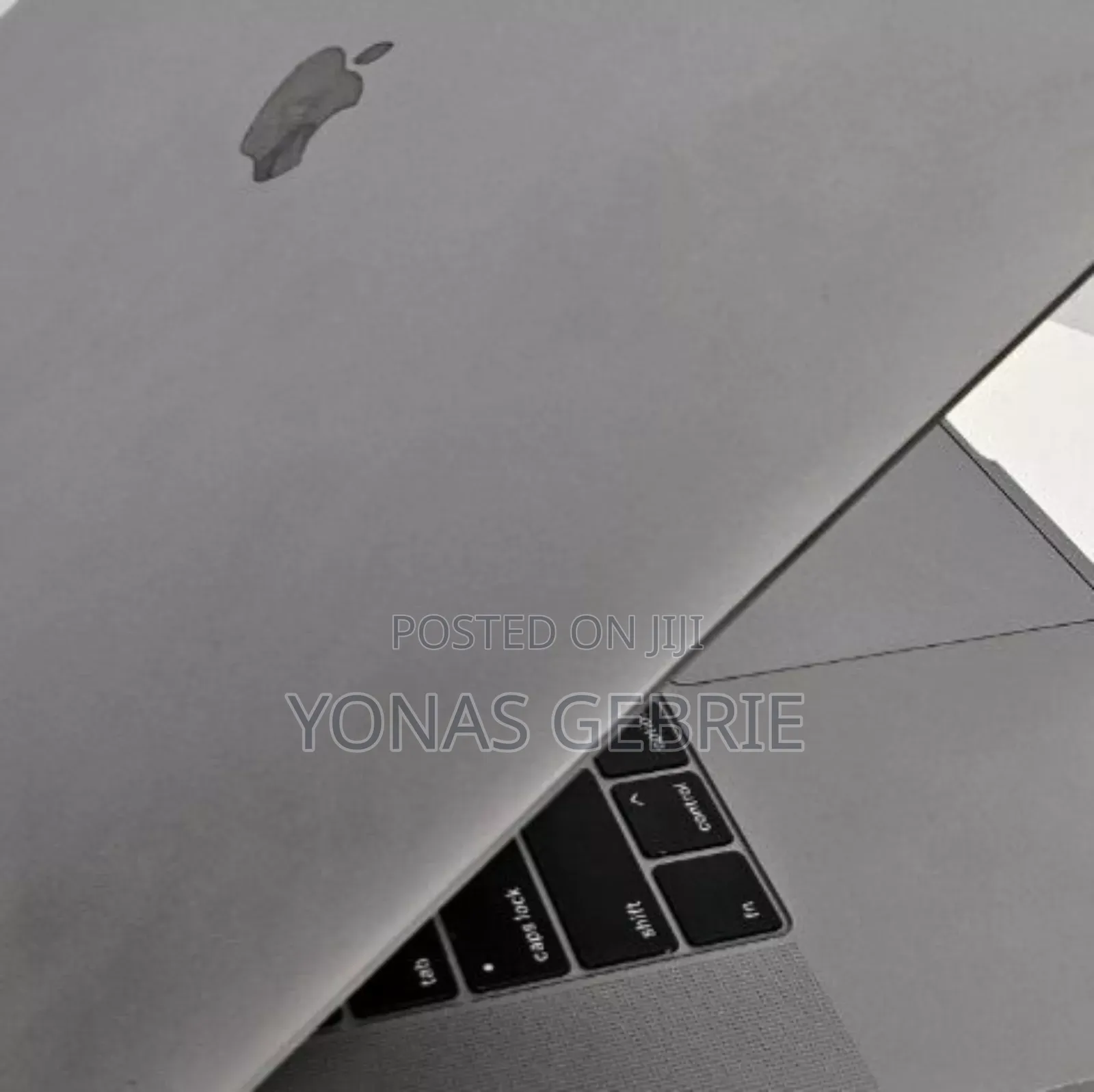 New Laptop Apple MacBook Pro 2019 16GB Intel Core I9 SSD 512GB