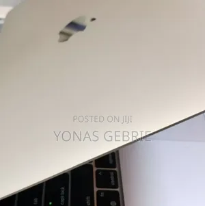 Photo - New Laptop Apple MacBook Pro M1 16GB Intel Core I7 SSD 512GB