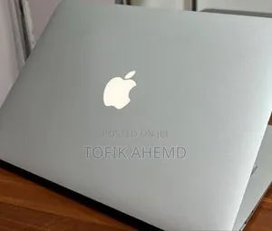 New Laptop Apple MacBook Air 2020 M1 16GB Intel Core I5 SSD 256GB