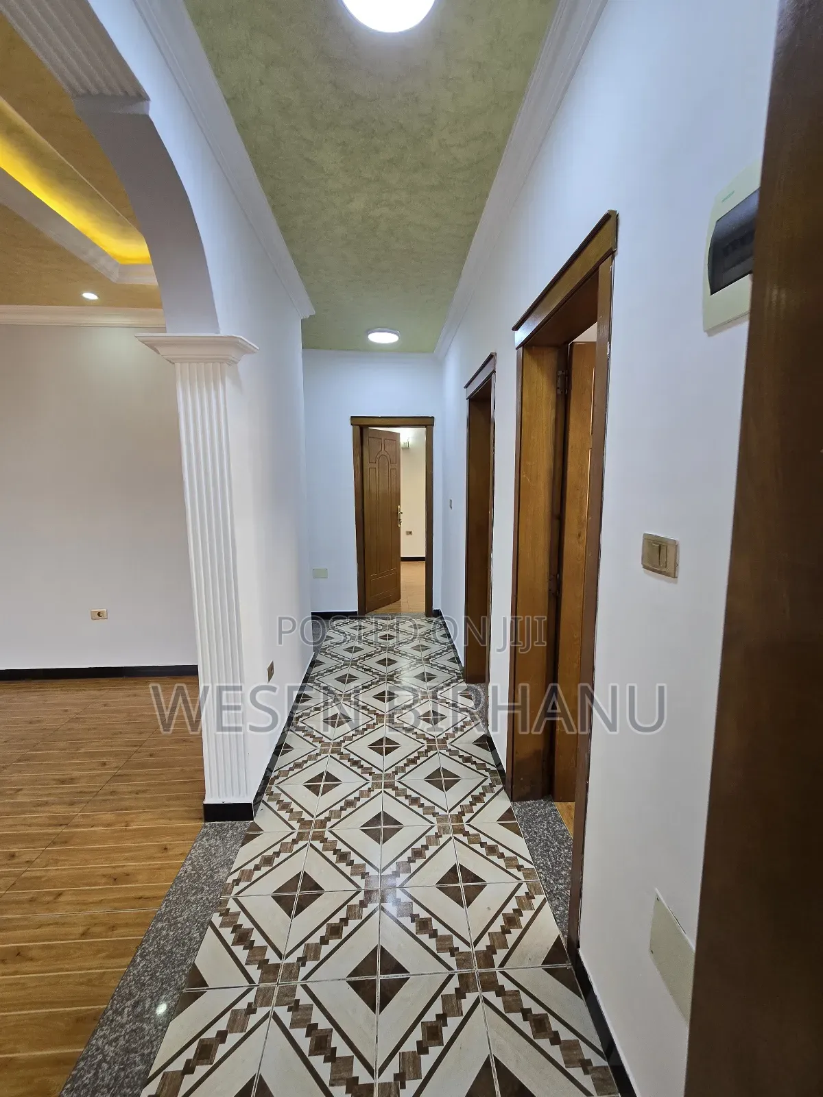 3bdrm Apartment in Apertiment, Bole for sale