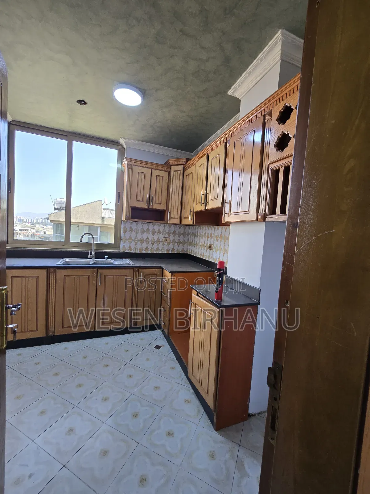 3bdrm Apartment in Apertiment, Bole for sale