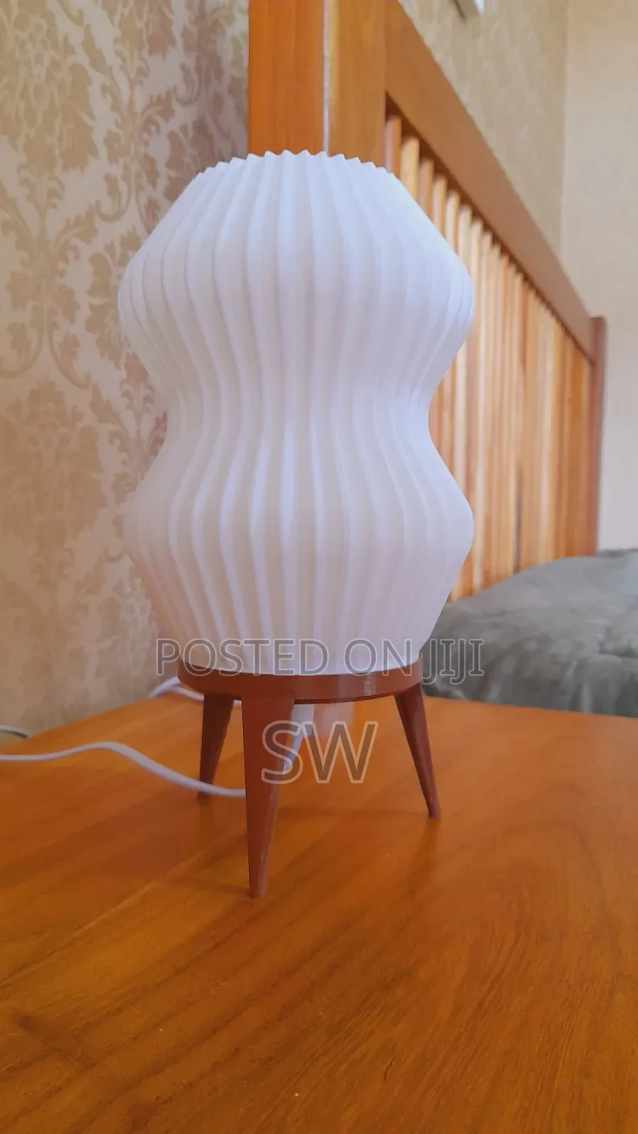 ማዕበል Table Lamp From ንጋት