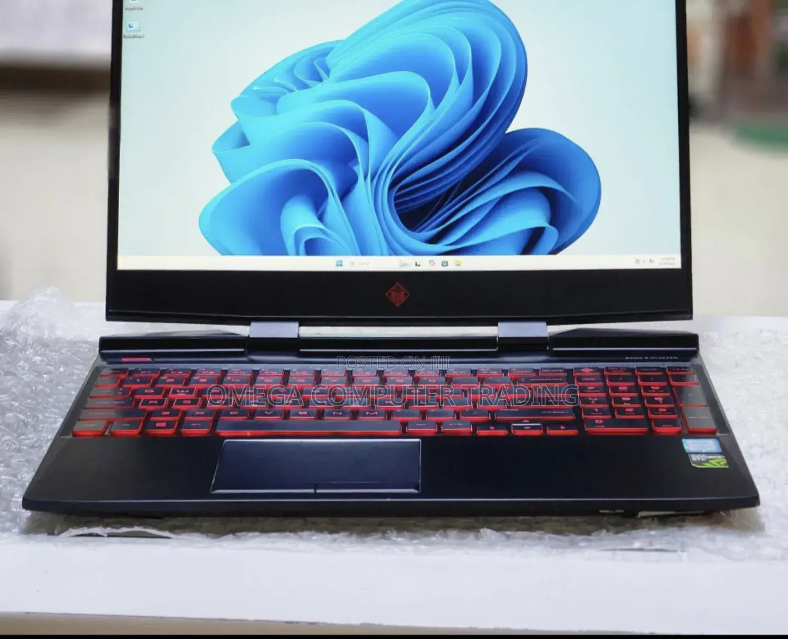 New Laptop HP Omen X 16GB Intel Core i5 SSD 512GB