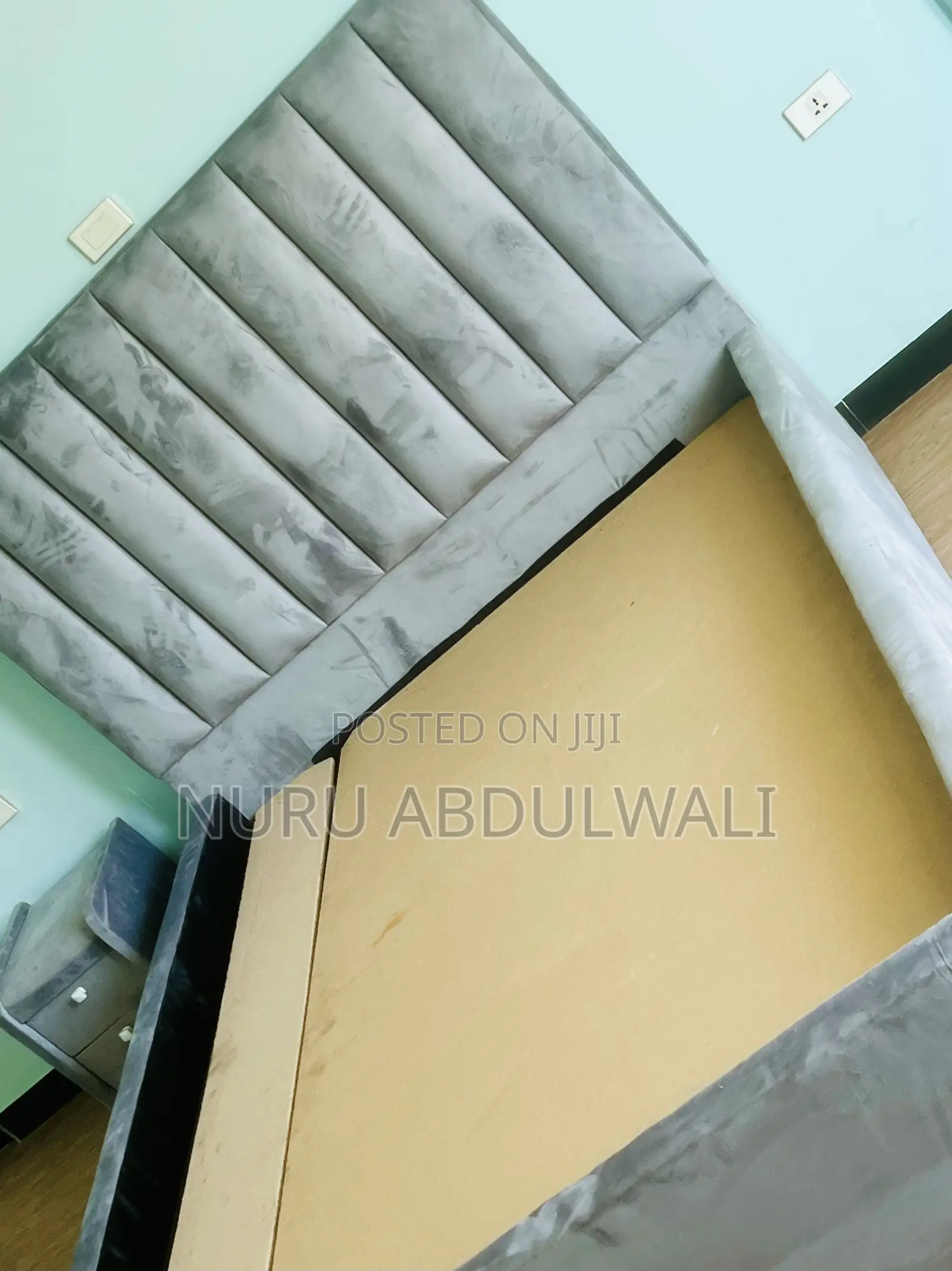 Bed 150cm Brand New