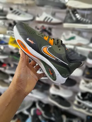 Photo - Nike Air Zoom Sneakers With Best Quality