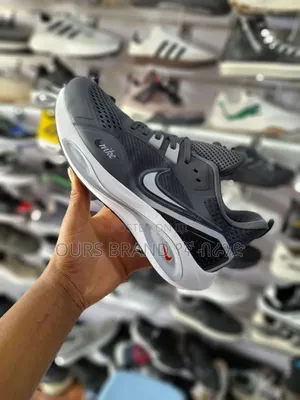Nike Air Zoom Sneakers With Best Quality