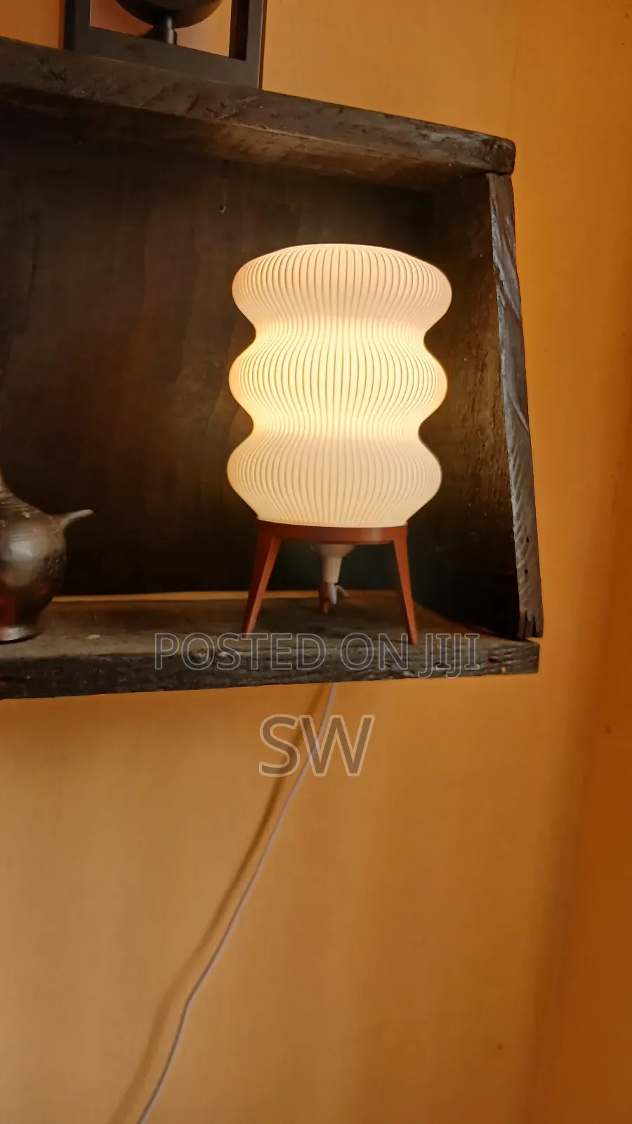 ጥበብ Table Lamp From ንጋት