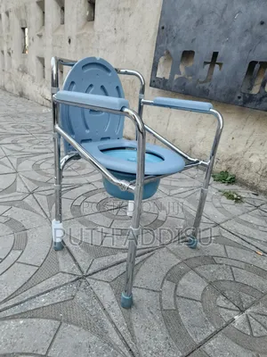 Photo - Commode Chair較為toilet Chair朱鋊brand New Commode Chair朱雀commode Chair