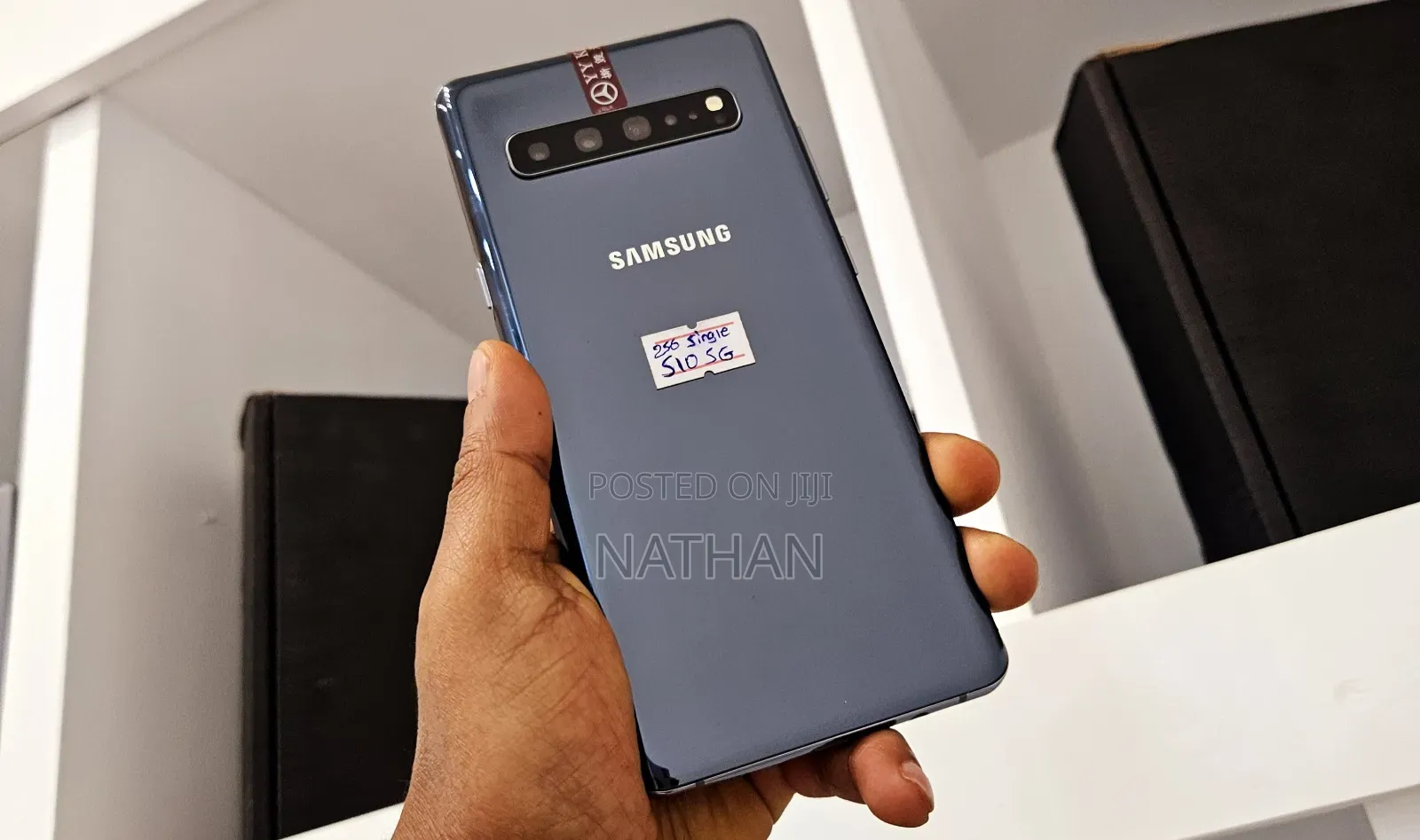New Samsung Galaxy S10 5G 256 GB Black