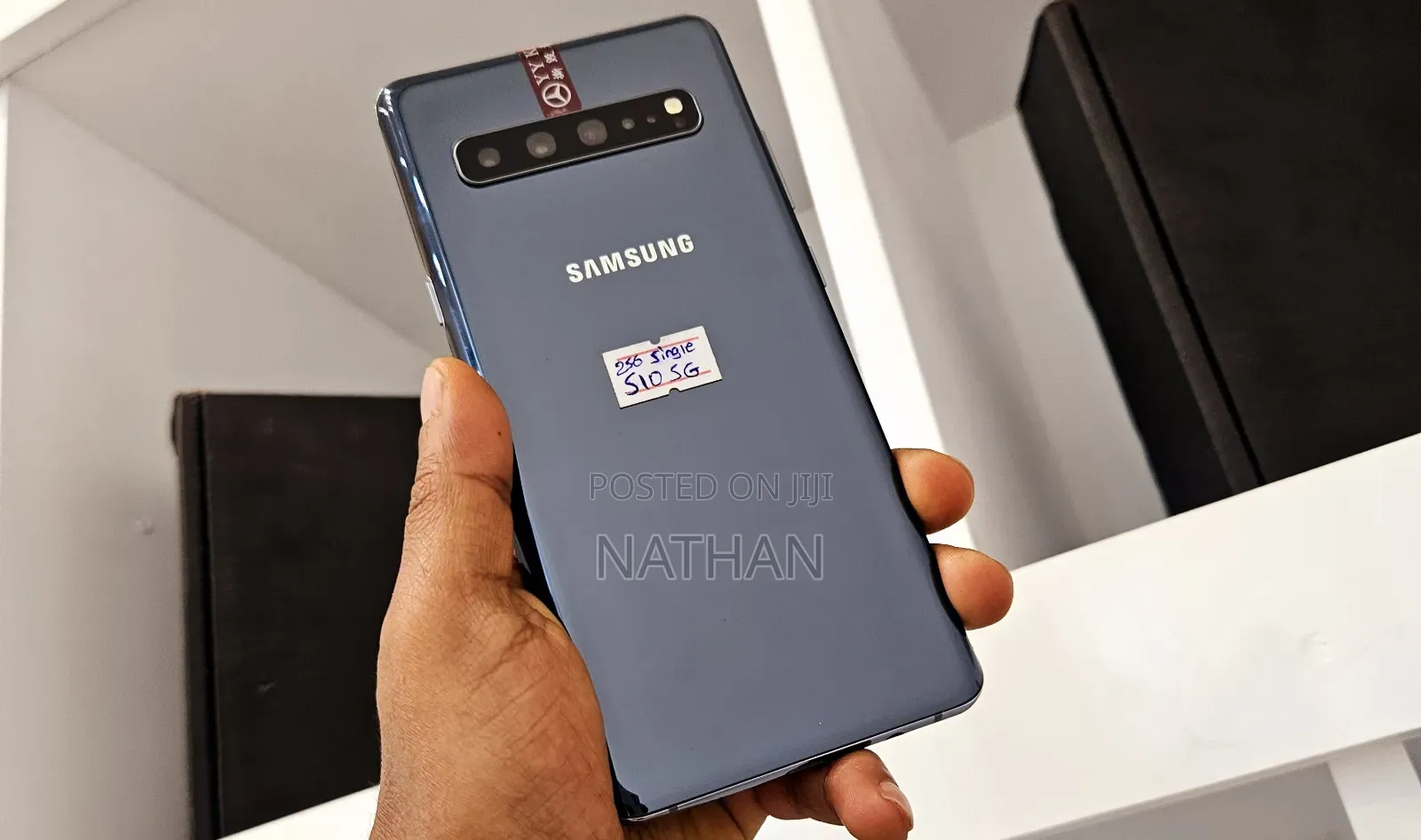 New Samsung Galaxy S10 5G 256 GB Black