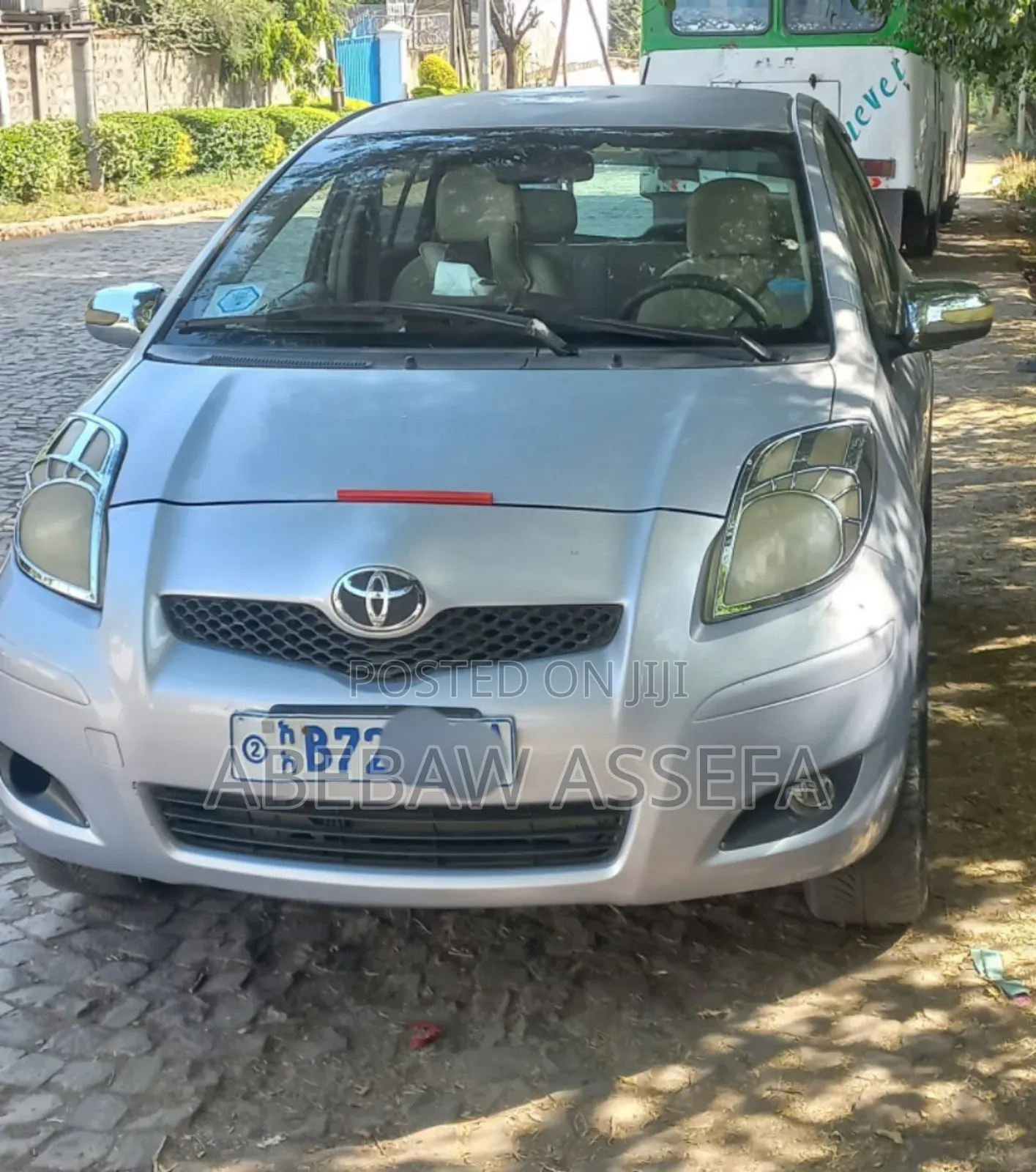 Toyota Yaris 2010 Silver