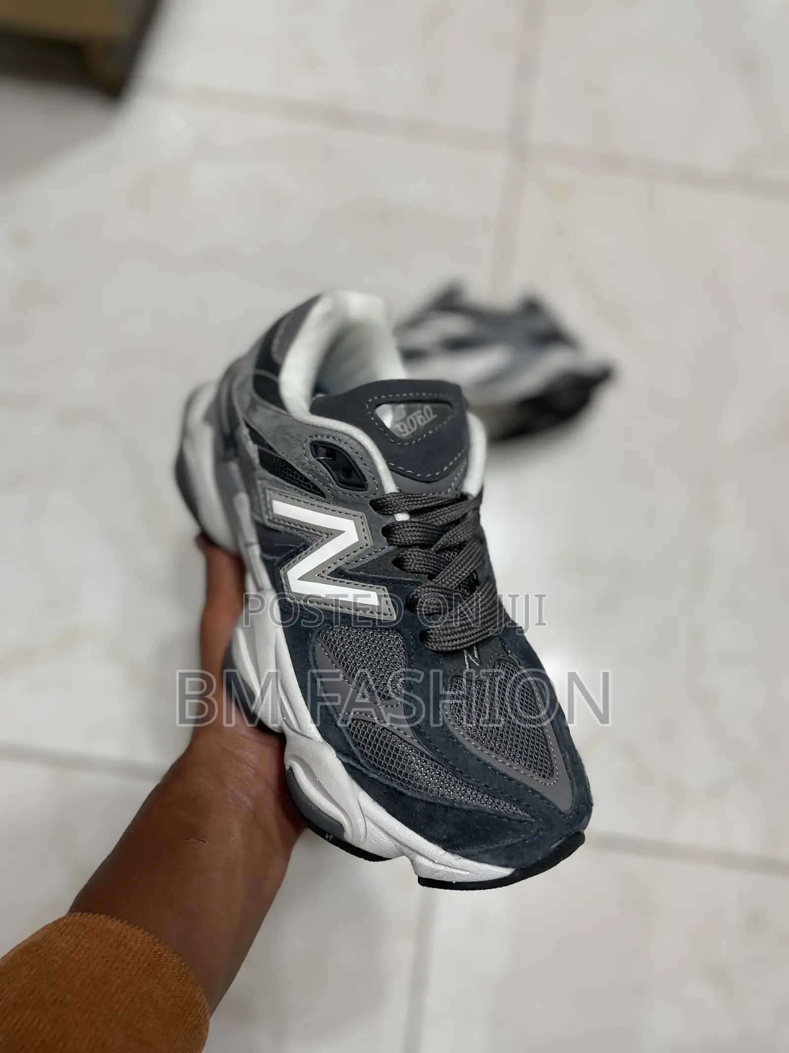 New Balance 9060 'Dark Grey' Sneaker Featuring a Neutral Colorway